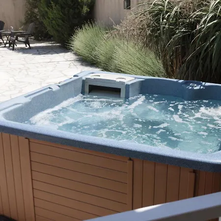 Villa Cozy In With Private Pool And Jacuzzi Aigne (Herault)